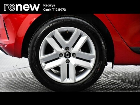 2025 Renault Clio - thumbnail 9