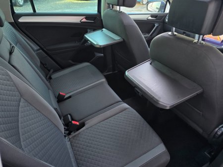 2018 Volkswagen Tiguan 2.0 TDI 115HP BMT Comfortline €19,950 thumbnail