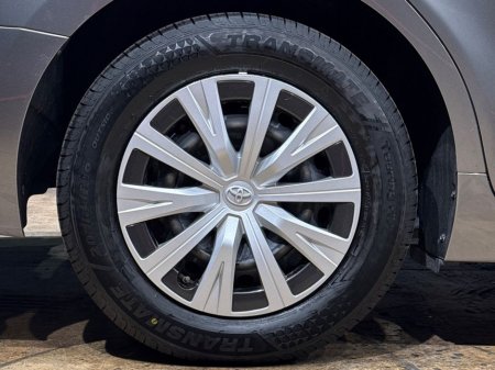 2022 Toyota Camry - thumbnail 10