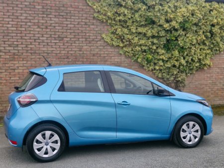 2020 Renault Zoe - thumbnail 16