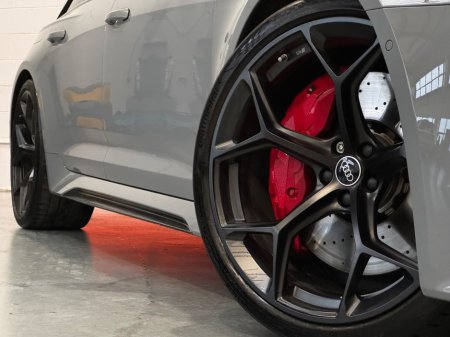 2024 Audi RS6 - thumbnail 4