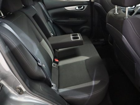 2019 Nissan Qashqai - thumbnail 21