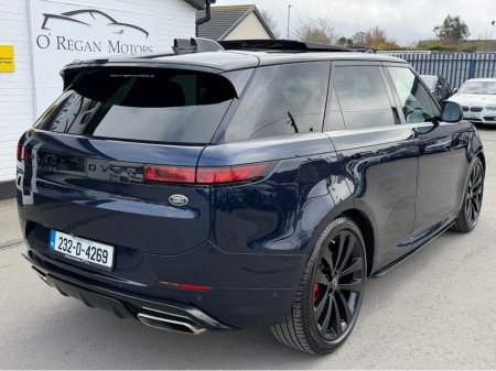 2023 Land Rover Range Rover Sport - thumbnail 4