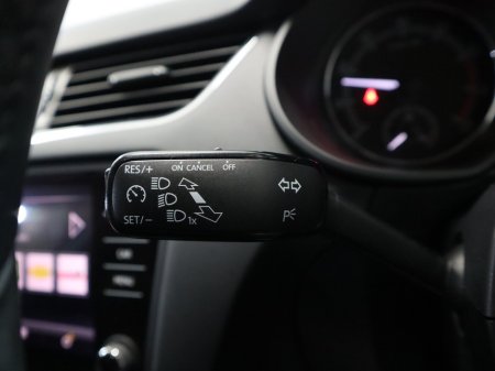 2020 Skoda Octavia - thumbnail 15