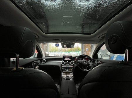 2016 Mercedes-Benz C Class - thumbnail 18