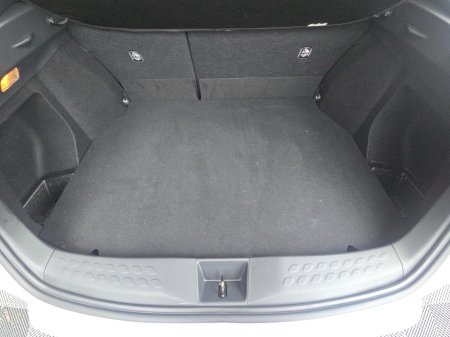 2020 Toyota C-HR - thumbnail 9