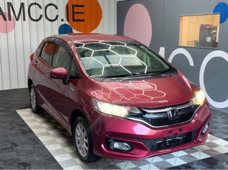 2018 Honda Fit Honda Fit 1.5 Hybrid / 51k KMS / Honda Sensing / Honda Fit Automatic