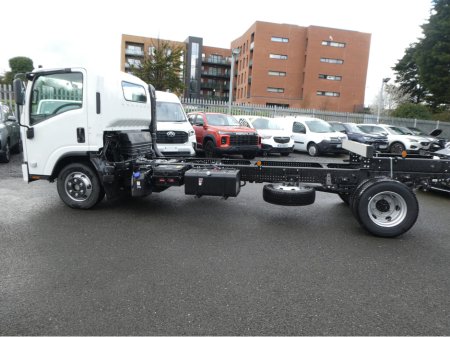 2026 Isuzu NPR - thumbnail 7