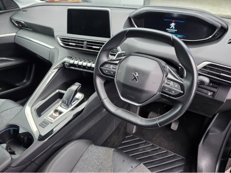 2020 Peugeot 3008 - thumbnail 17