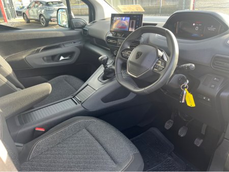 2024 Peugeot Rifter New Model Wheelchair Accessible Low Kms €26,950 thumbnail