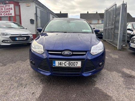 2014 Ford Focus - thumbnail 2