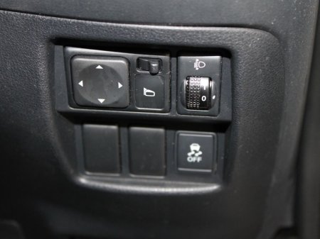 2014 Nissan Juke - thumbnail 23