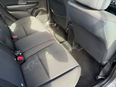 2018 Honda Jazz - thumbnail 9