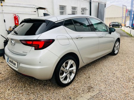 2016 Opel Astra - thumbnail 7