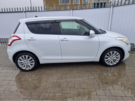 2014 Suzuki Swift 1.2 PETROL AUTO €8,450 thumbnail