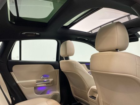 2022 Mercedes-Benz GLA Class - thumbnail 18