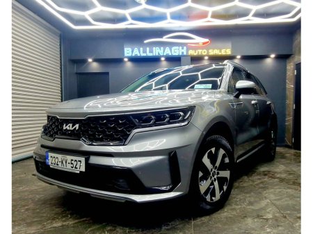 2023 Kia Sorento 2.2 K4 4X2 Diesel 7 seats €42,950 thumbnail