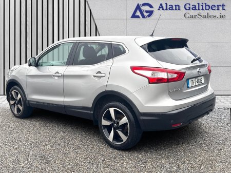 2017 Nissan Qashqai 1.5 DCI N-CONNECTA €62 PW €12,995 thumbnail