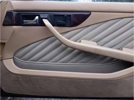 1990 Mercedes-Benz 500 SEC AUTO €14,950 thumbnail