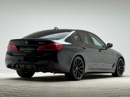 2019 BMW 5 Series 520D M SPORT €29,990 thumbnail