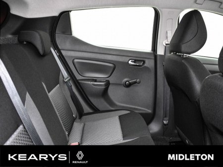 2022 Nissan Micra 1.0T SV €17,990 thumbnail