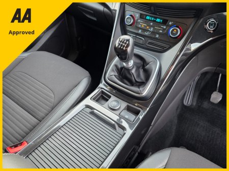 2019 Ford Kuga - thumbnail 14