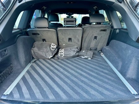 2025 Audi Q7 - thumbnail 6