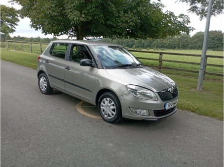 2015 Skoda Fabia 1.2 60HP ACTIVE €4,990