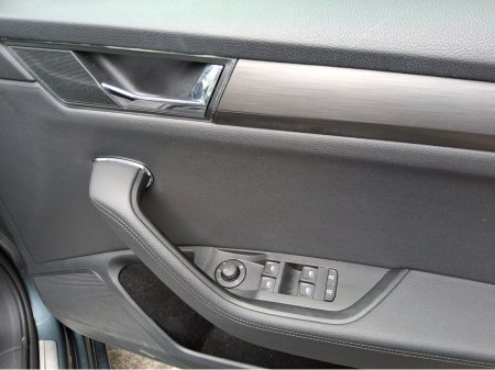 2021 Skoda Superb - thumbnail 20