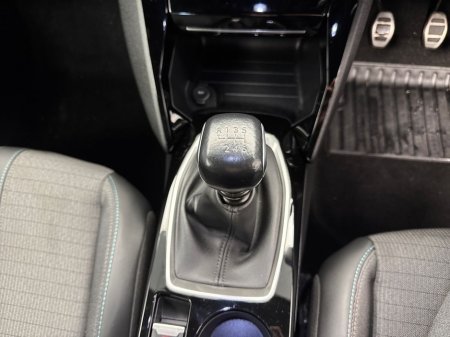 2023 Peugeot 2008 1.2 ALLURE *PRICE DROP* €80 PER WEEK €24,995 thumbnail