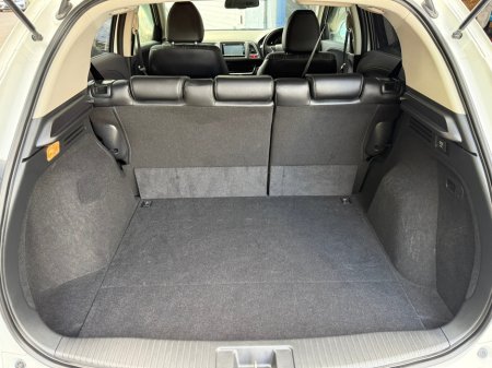 2016 Honda Vezel  €15,990 thumbnail