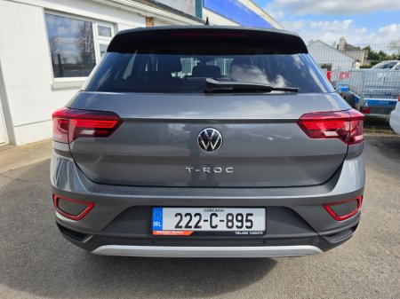 2022 Volkswagen T-Roc - thumbnail 8