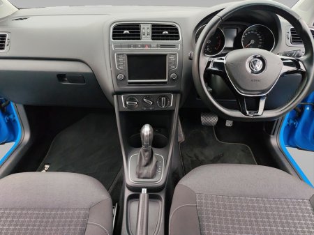 2015 Volkswagen Polo - thumbnail 11