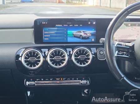 2023 Mercedes-Benz A Class - thumbnail 23