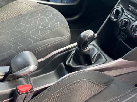 2014 Peugeot 2008 - thumbnail 9