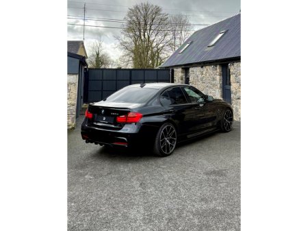 2015 BMW 3 Series - thumbnail 6