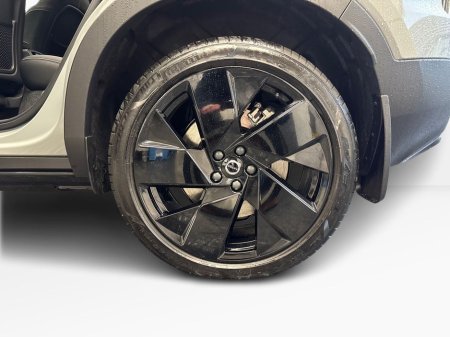 2026 Volvo EX40 BLACK EDITION *1.9% APR* €110 PER WEEK ON PCP €49,995 thumbnail