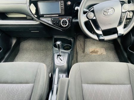 2020 Toyota Aqua - thumbnail 15