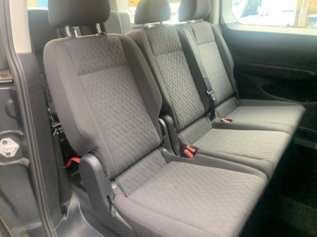 2023 Volkswagen Caddy Maxi LIFE 2.0 TDI DSG 7 SEATER // GREAT CONDITION // ONE OWNER // DOCUMENTED SERVICE HISTORY // 02/27 NCT AND €210 ROAD TAX // €38,950 thumbnail