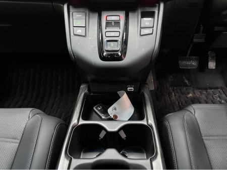 2022 Honda CR-V €34950 2022 HONDA CR-V EHEV EX BLACK EDITION 2.0 AUTOMATIC / CRUISE CONTROL / REVERSE CAMERA / ELECTRIC MEMORY & HEATED SEATS / PANORAMIC SUNROOF / PADDLE SHIFTERS €34,950 thumbnail