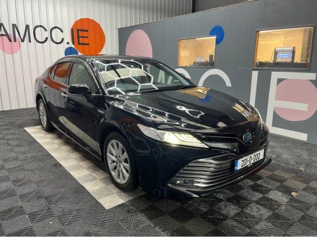 2020 Toyota Camry - thumbnail 1