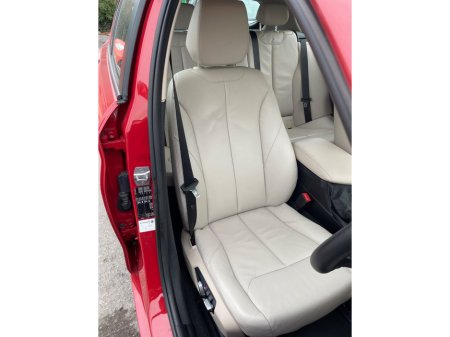 2018 BMW 1 Series - thumbnail 12