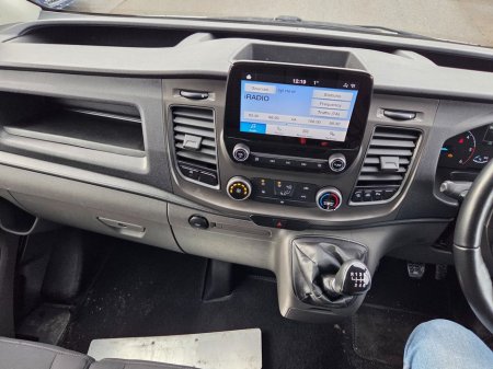 2021 Ford Transit Custom 300 TREND P/V ECOBLUE €15,950 thumbnail