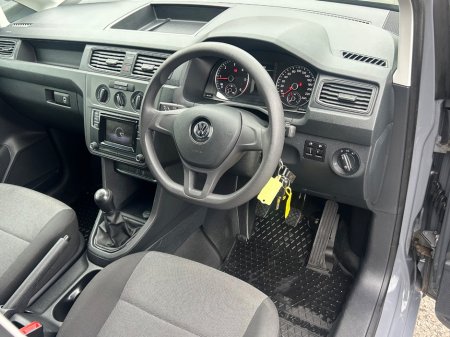 2020 Volkswagen Caddy - thumbnail 15