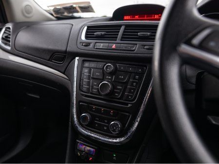 2015 Opel Mokka S 1.6 I 4DR €7,950 thumbnail