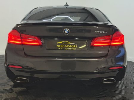 2018 BMW 5 Series - thumbnail 6