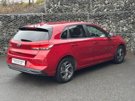 2021 Hyundai i30 1.0 GDI SE Connect 5dr €15,450 thumbnail
