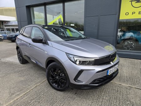 2023 Opel Grandland X  €29,000