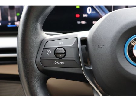 2024 BMW iX1 - thumbnail 8