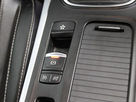 2017 Renault Megane IV ST Sport Tourer Dynamique 5 €12,999 thumbnail